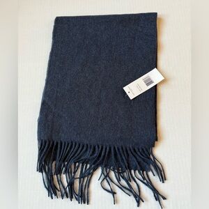 Men’s Bloomingdale’s Dark Navy Cashmere Scarf NWT
